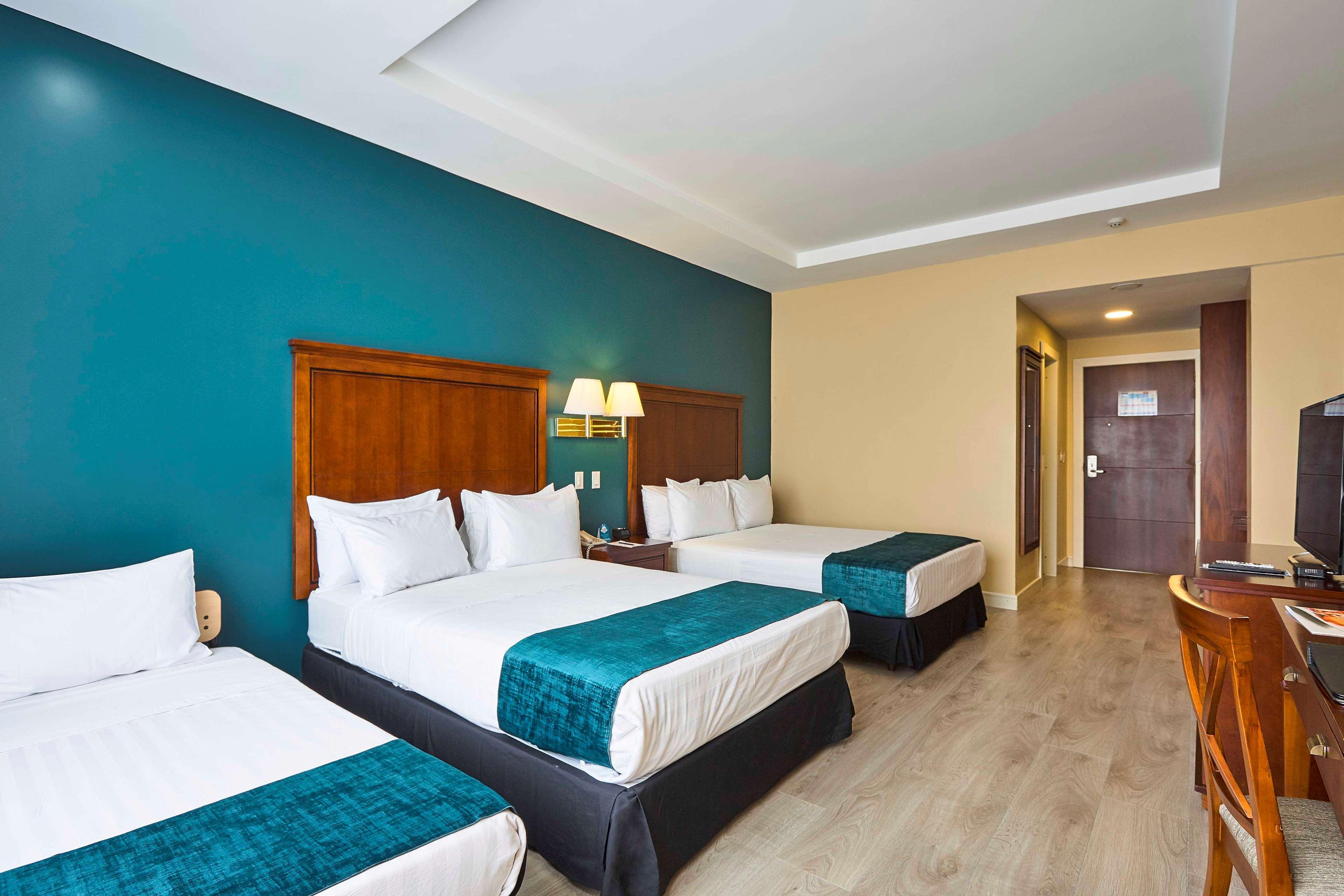 Sonesta Hotel Loja Luaran gambar