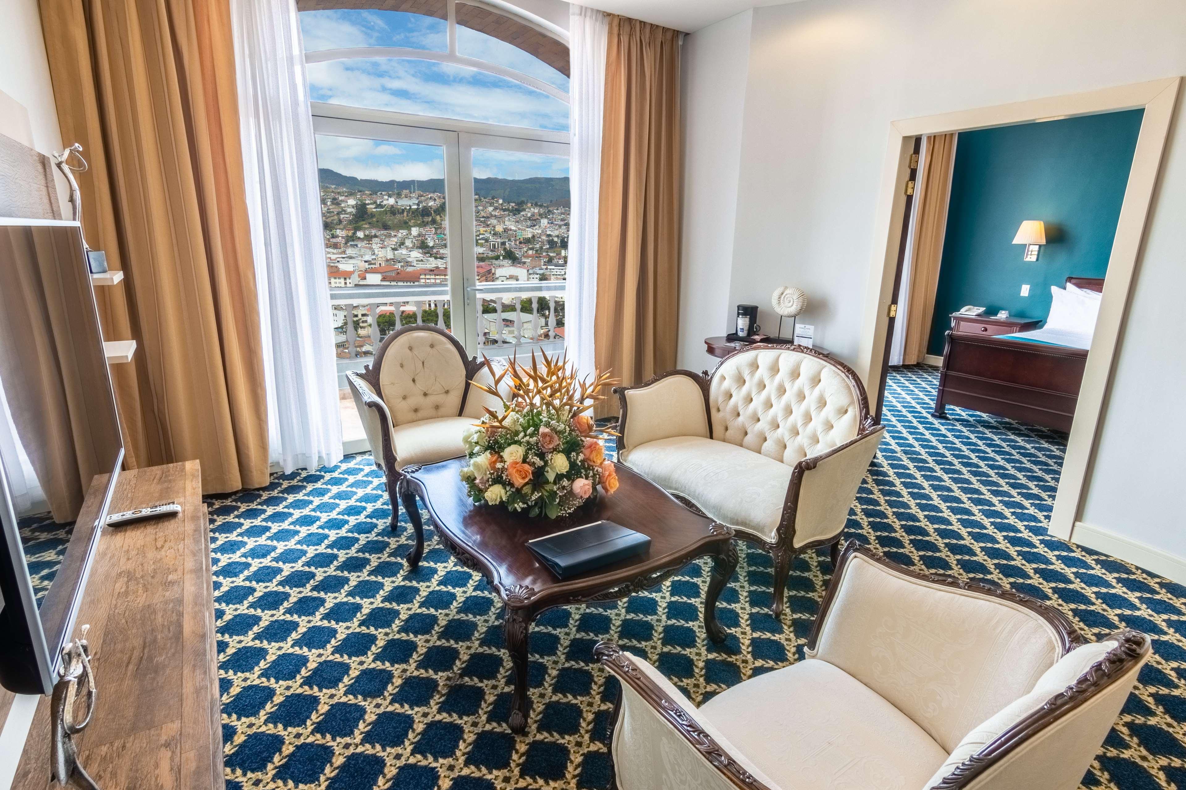 Sonesta Hotel Loja Luaran gambar