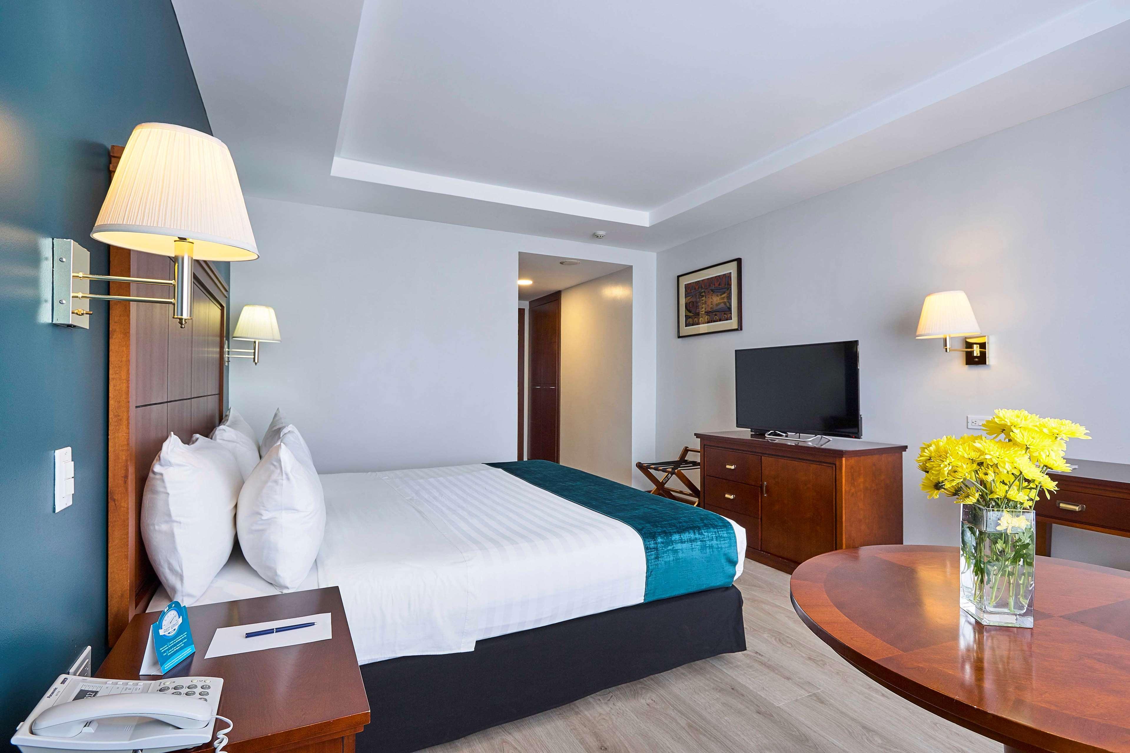 Sonesta Hotel Loja Luaran gambar