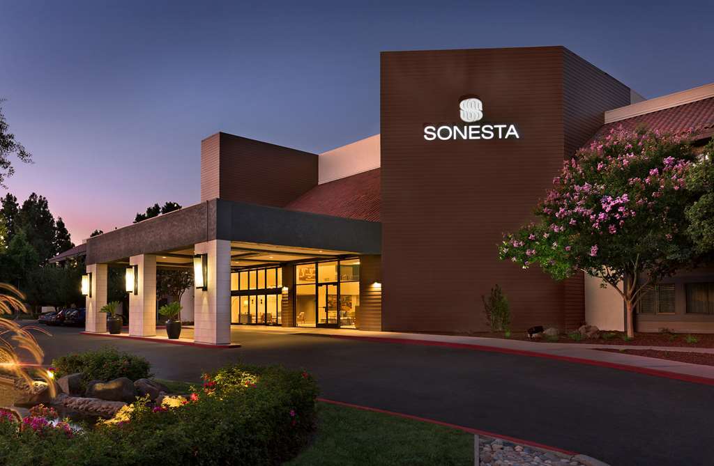 Sonesta Hotel Loja Luaran gambar
